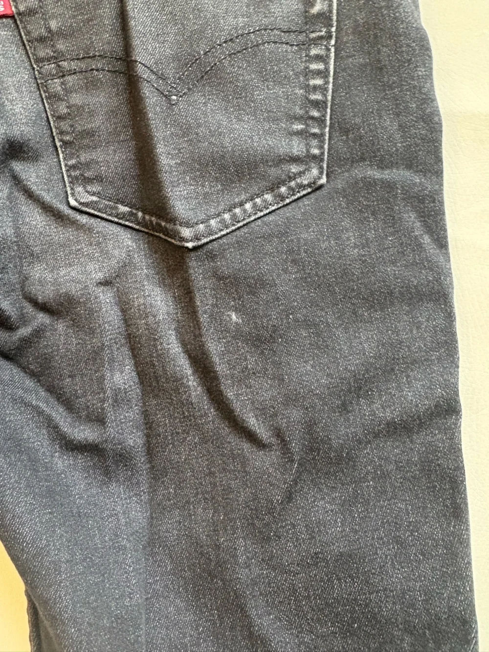 Levi's Slim Washed Black Men's Jeans